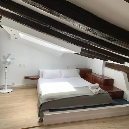 Precioso Atico En Casco Viejo * Бильбао