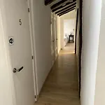 Precioso Atico En Casco Viejo منزل للإقامة *
